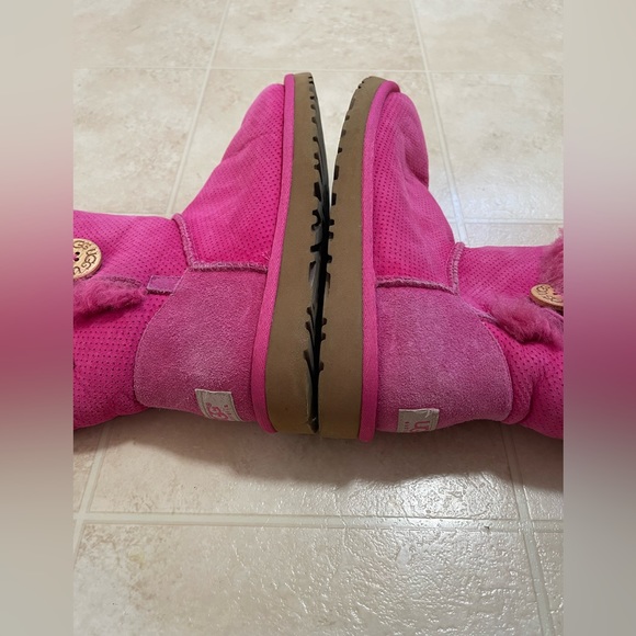 Hot Pink Women’s UGG Boots - Picture 3 of 6